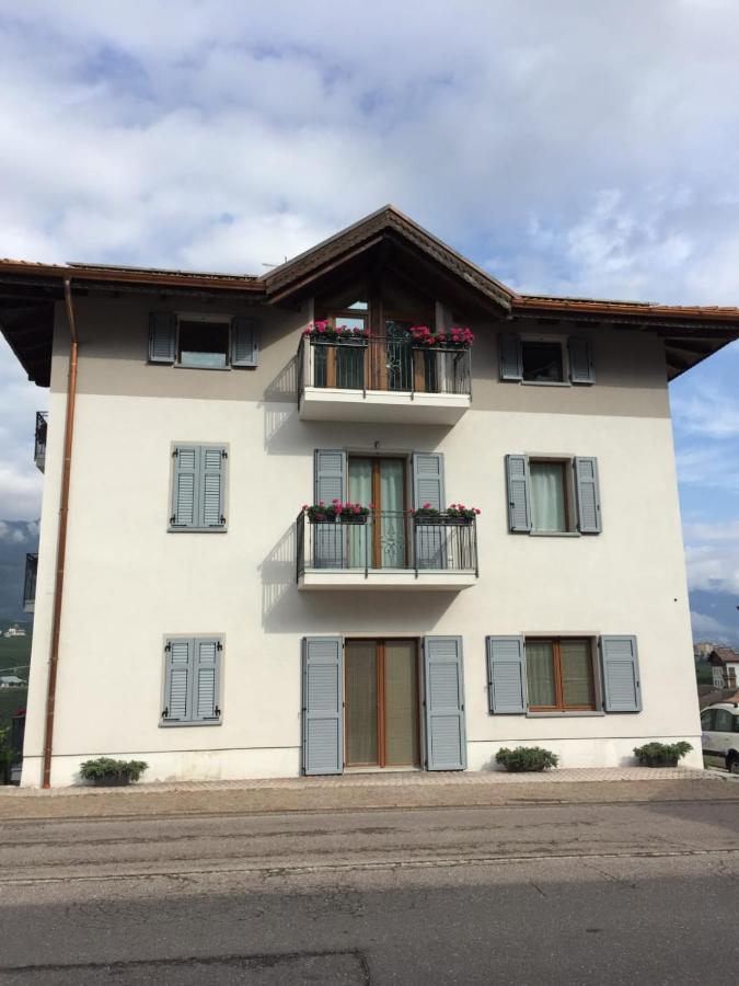 B&B Angela Valdinon Predaia Exterior photo